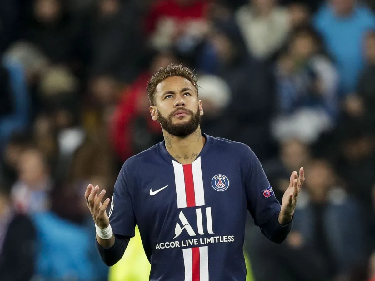 Imagem de capa de Neymar no PSG: €222 milhões depois