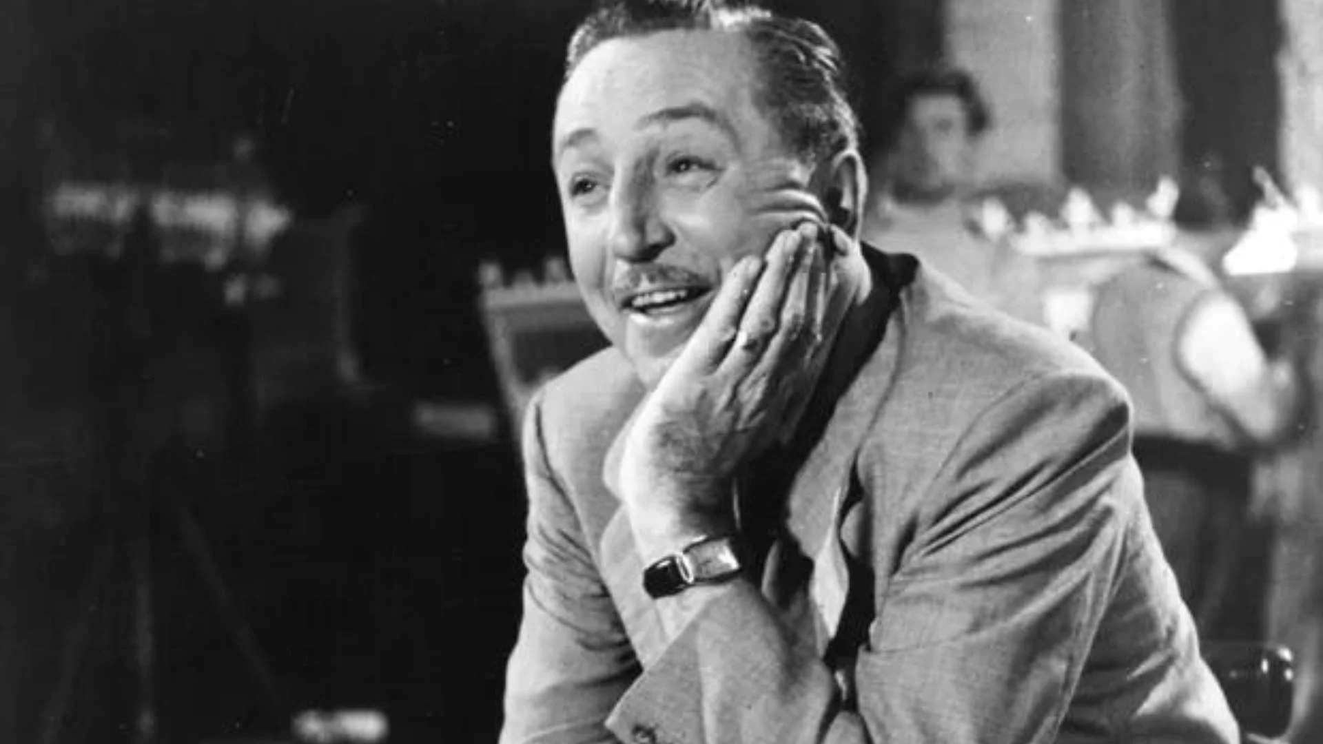 Imagem de capa de Walt Disney: antes da Disney, uma empresa quebrada